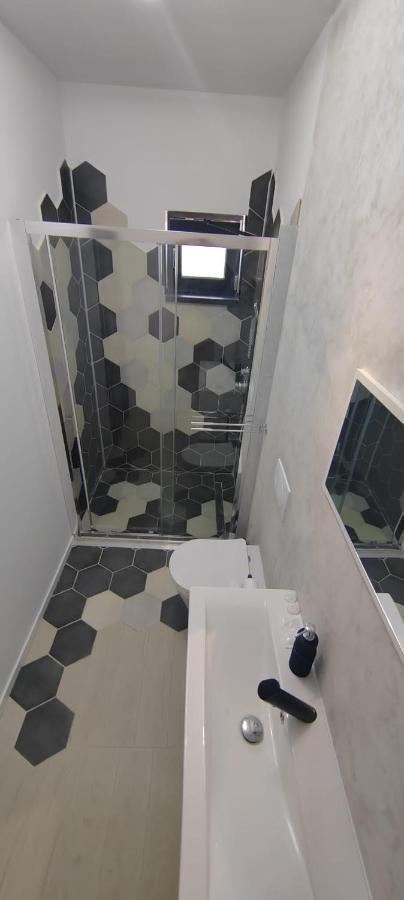 Casira Guesthouse Sînmartin Eksteriør billede