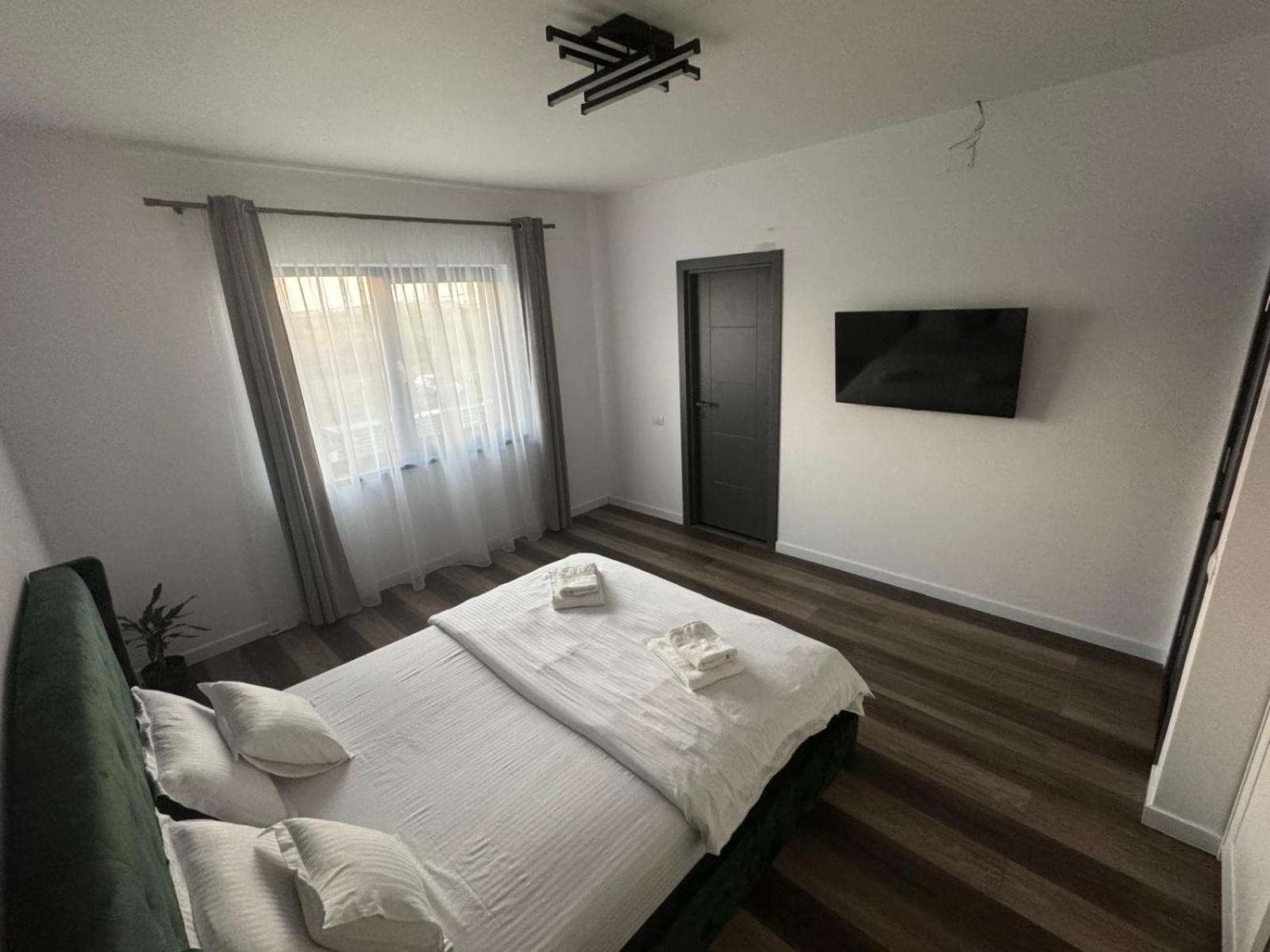 Casira Guesthouse Sînmartin Eksteriør billede